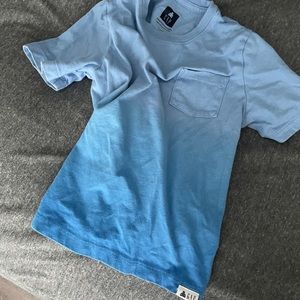 Ombre blue baby GAP tee